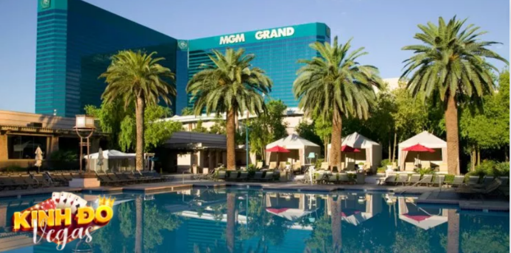 MGM Resorts và Grand Review